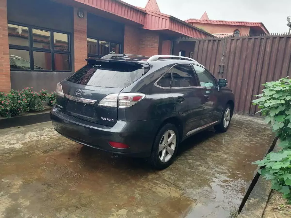 Lexus RX 350   - 2010