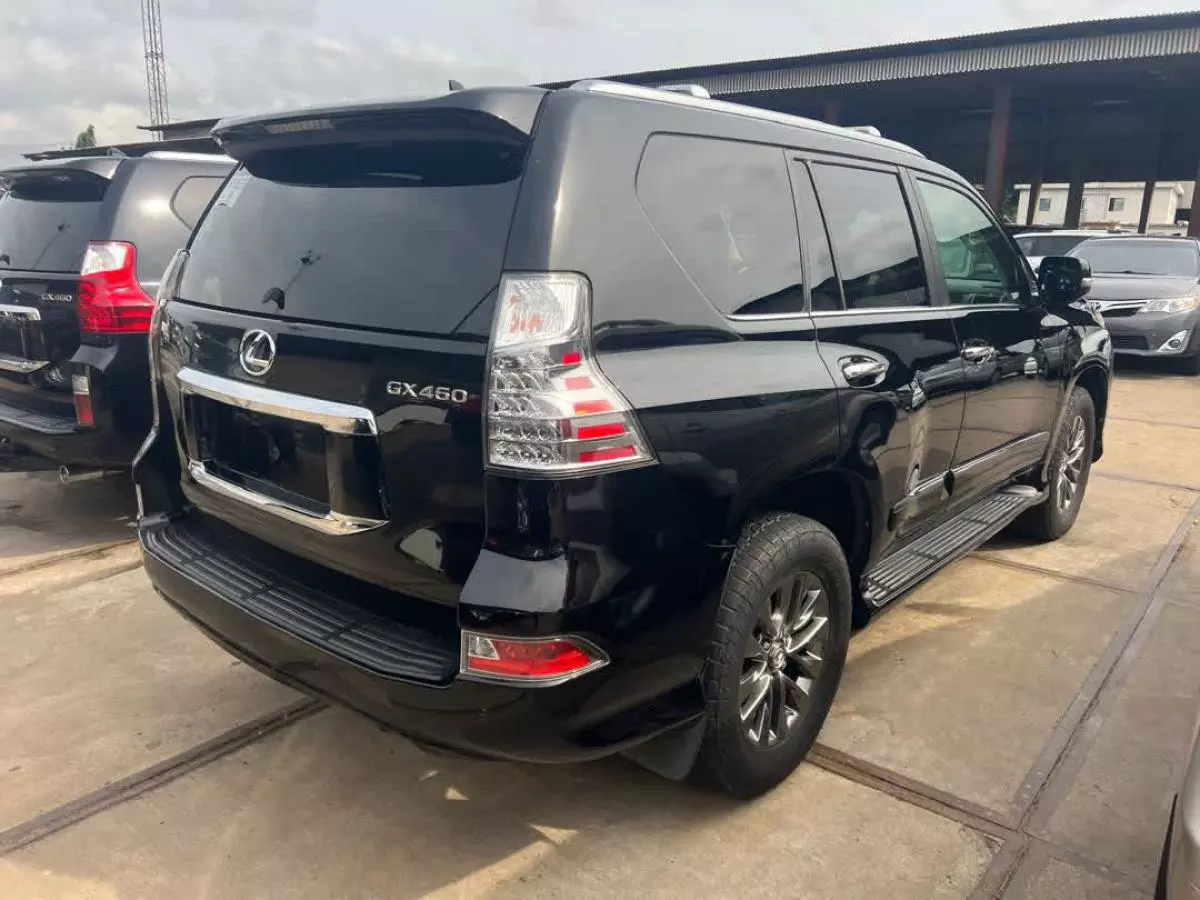 Lexus GX 460   - 2014