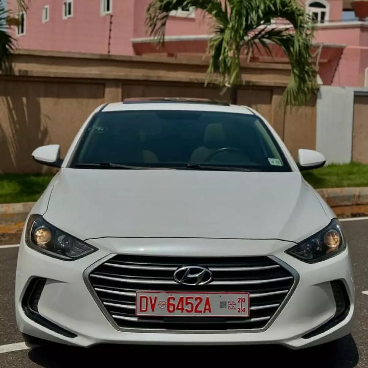 Hyundai Elantra   - 2017