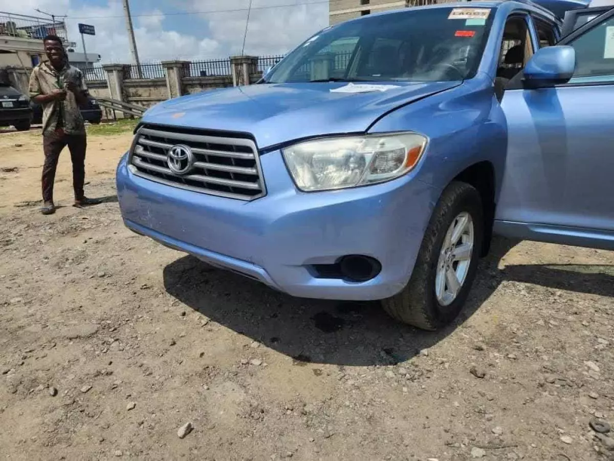 Toyota Highlander   - 2008