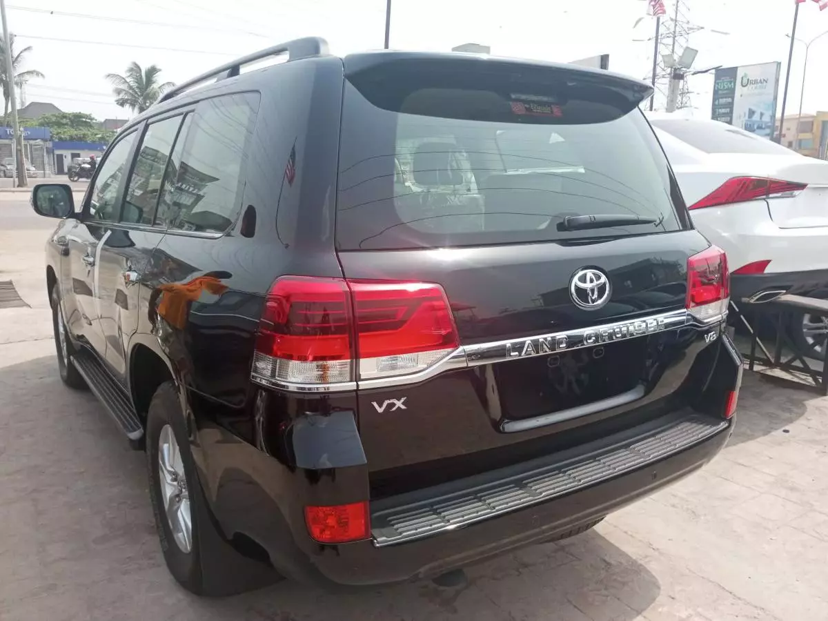 Toyota Landcruiser vx.I - 2019