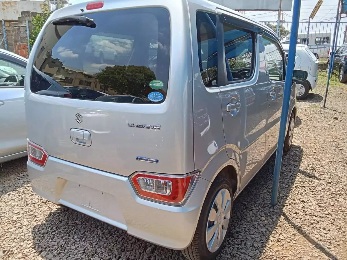 SUZUKI Wagon R   - 2017