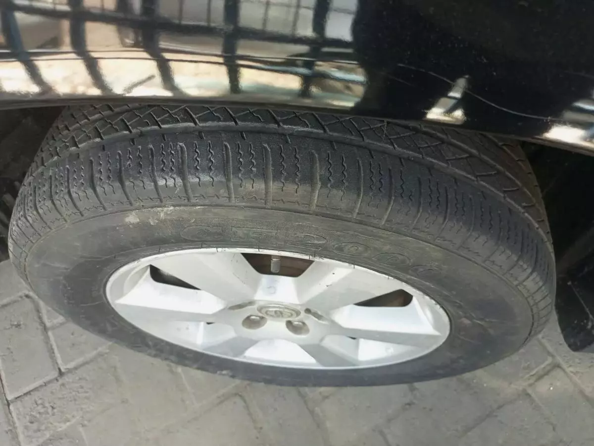 Toyota Harrier - 2012