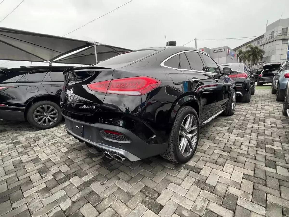 Mercedes-Benz GLE 53 AMG   - 2021