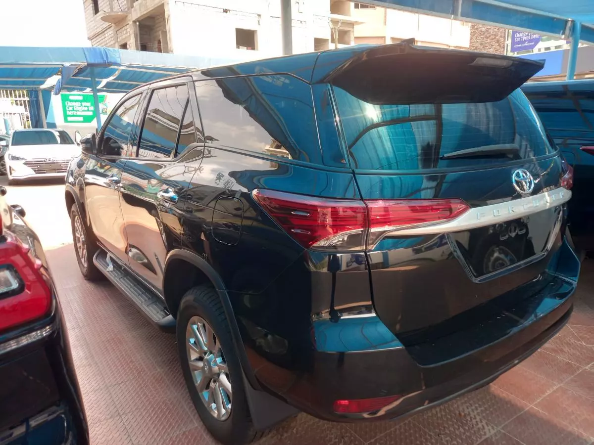 Toyota Fortuner   - 2023