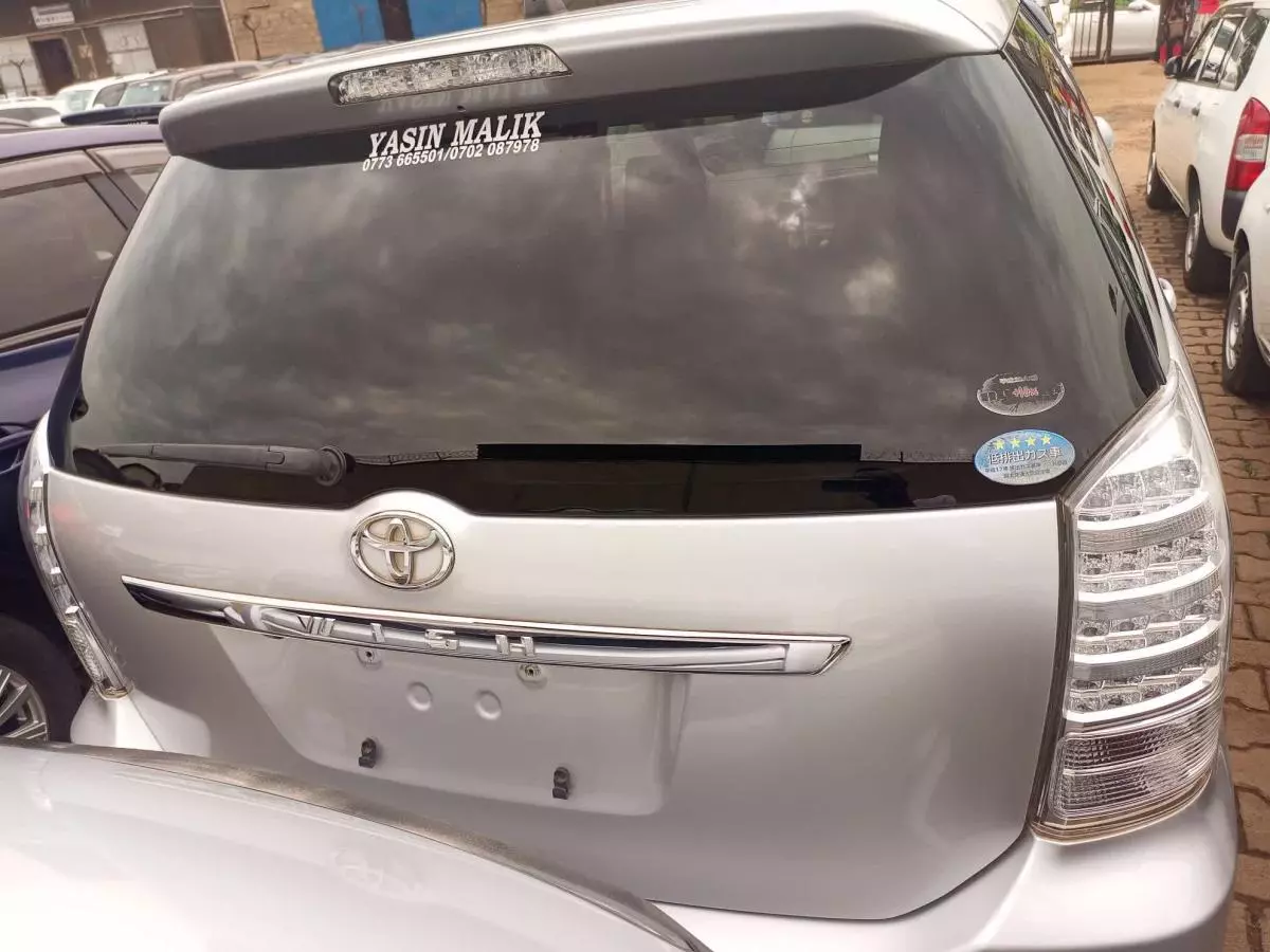 Toyota Wish - 2008
