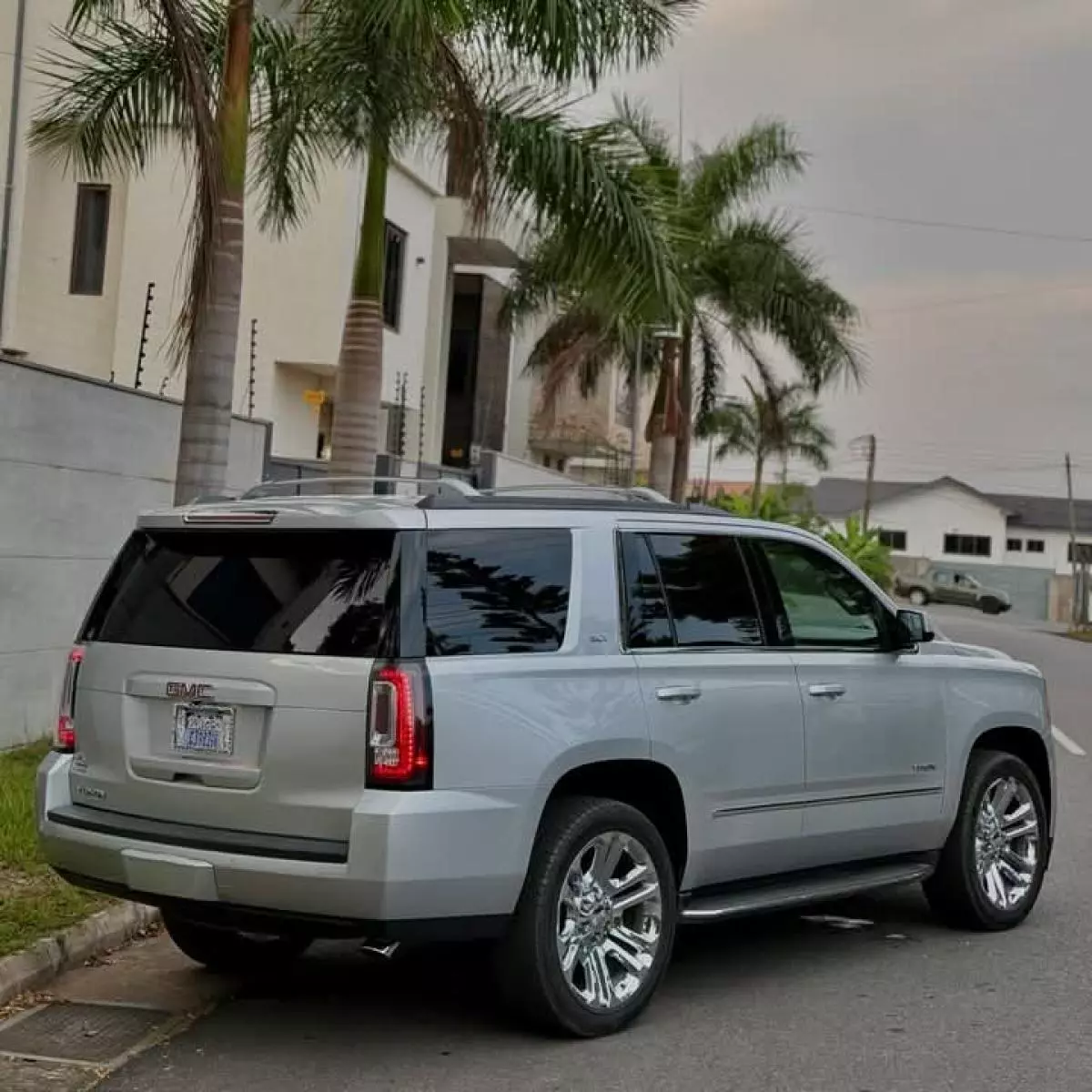 GMC Yukon   - 2018