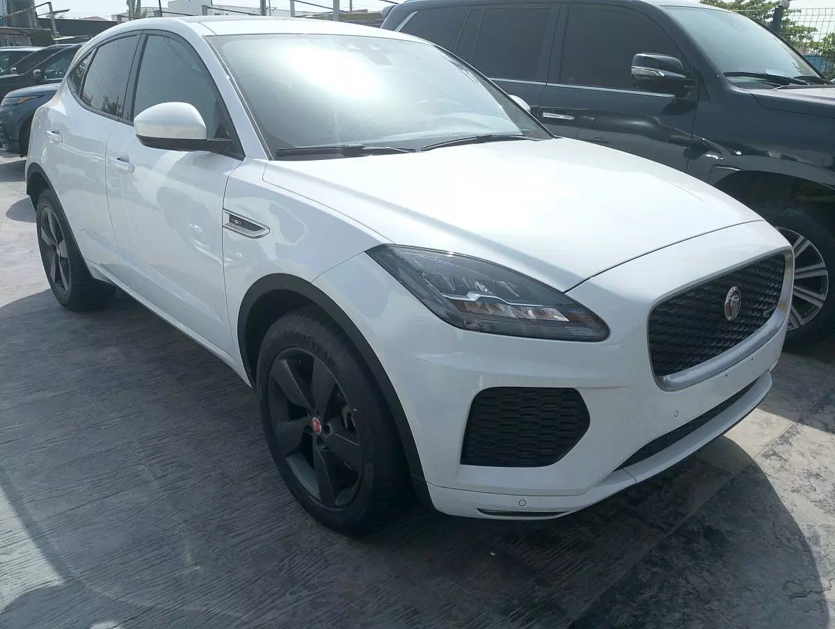 Jaguar E-Pace   - 2020