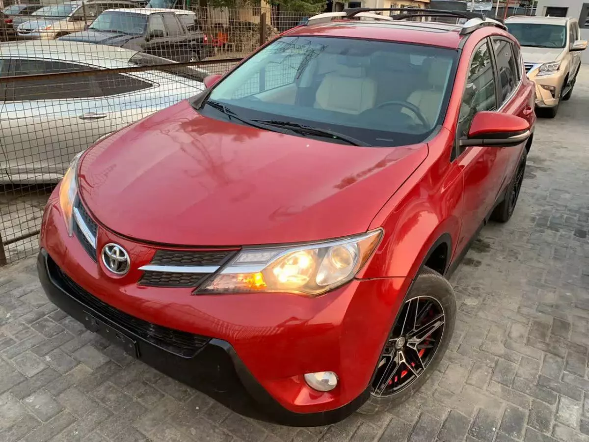 Toyota RAV 4   - 2013