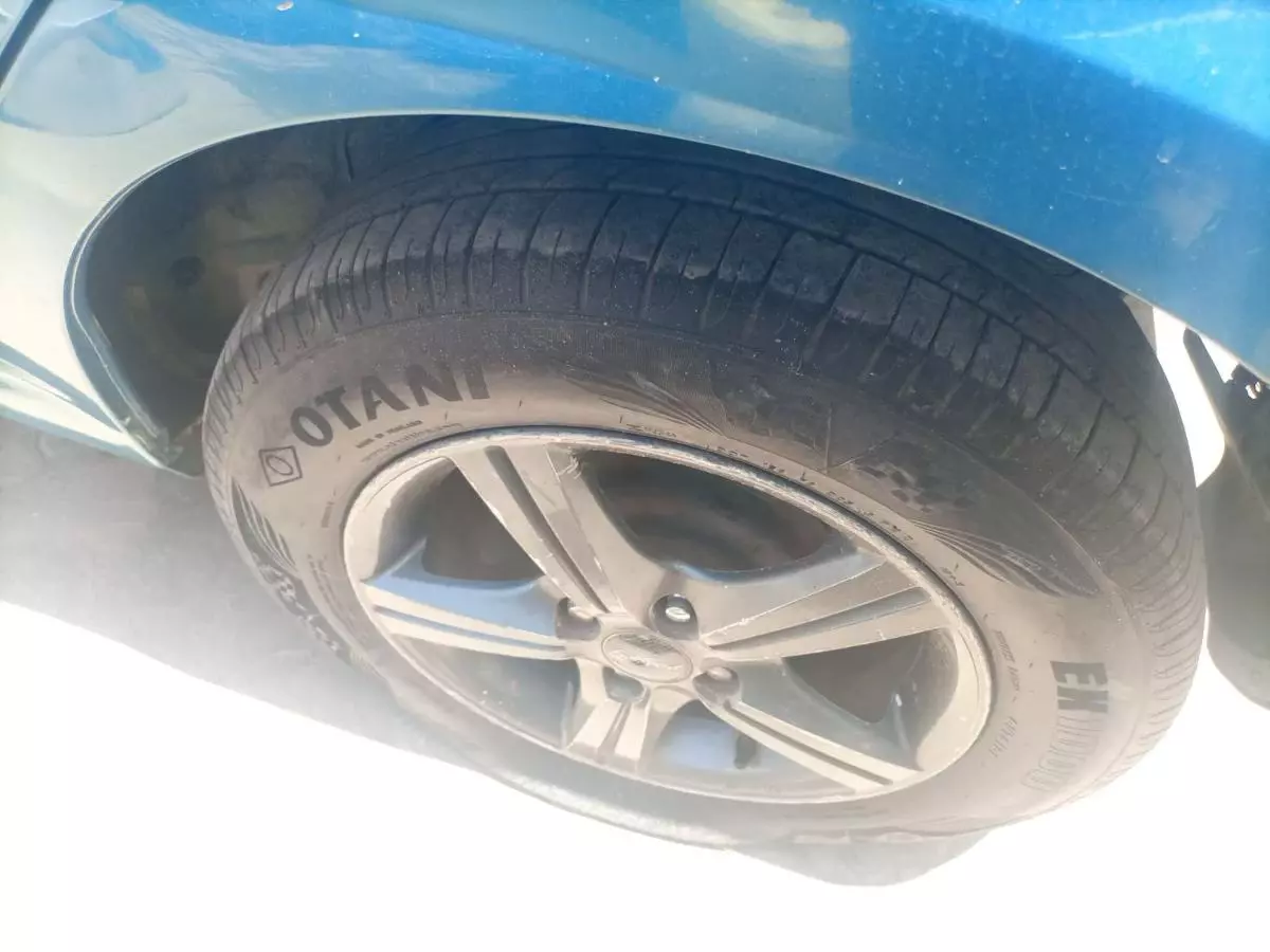 Mazda Demio    - 2011