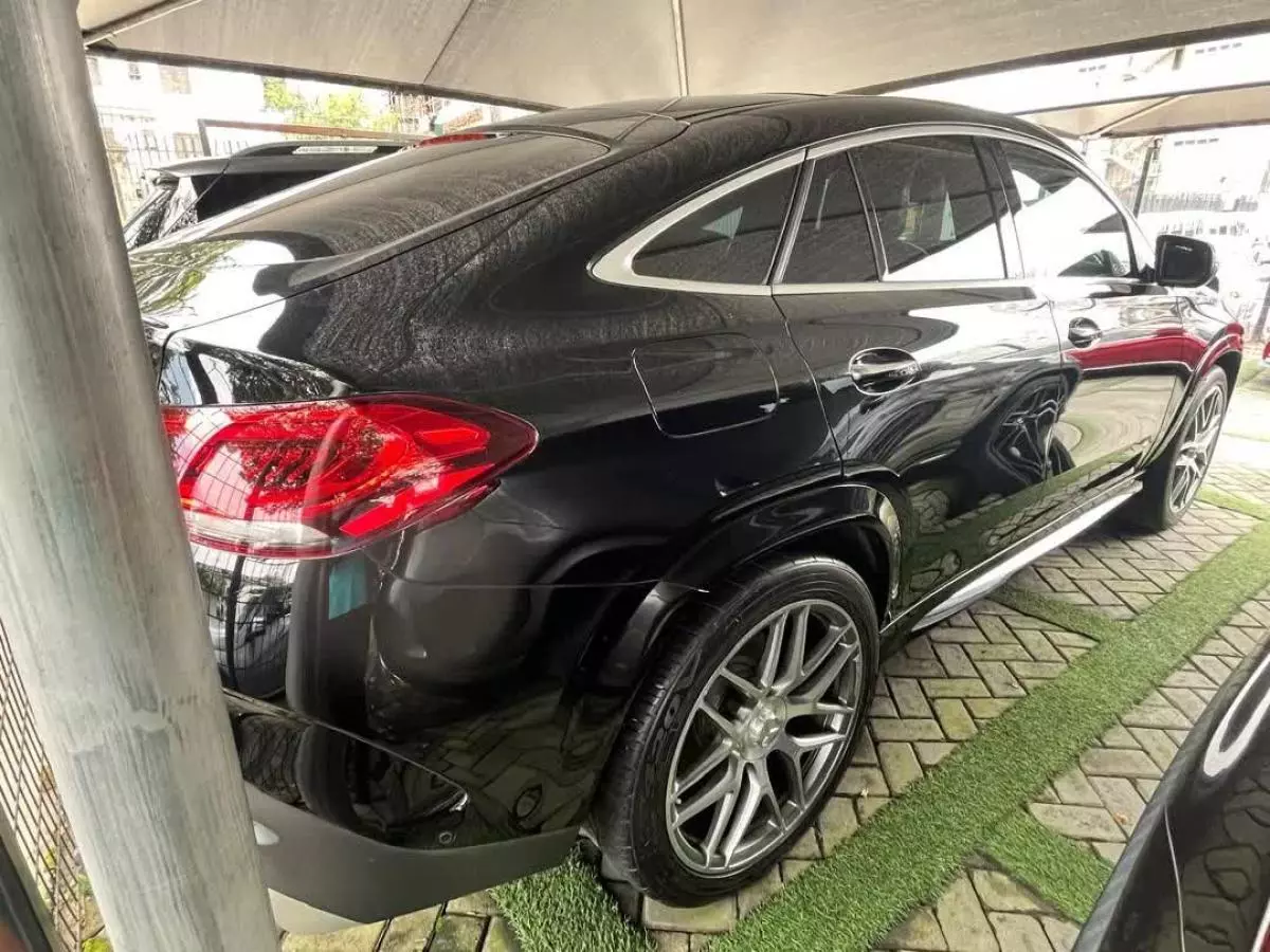 Mercedes-Benz GLE 53 AMG   - 2021