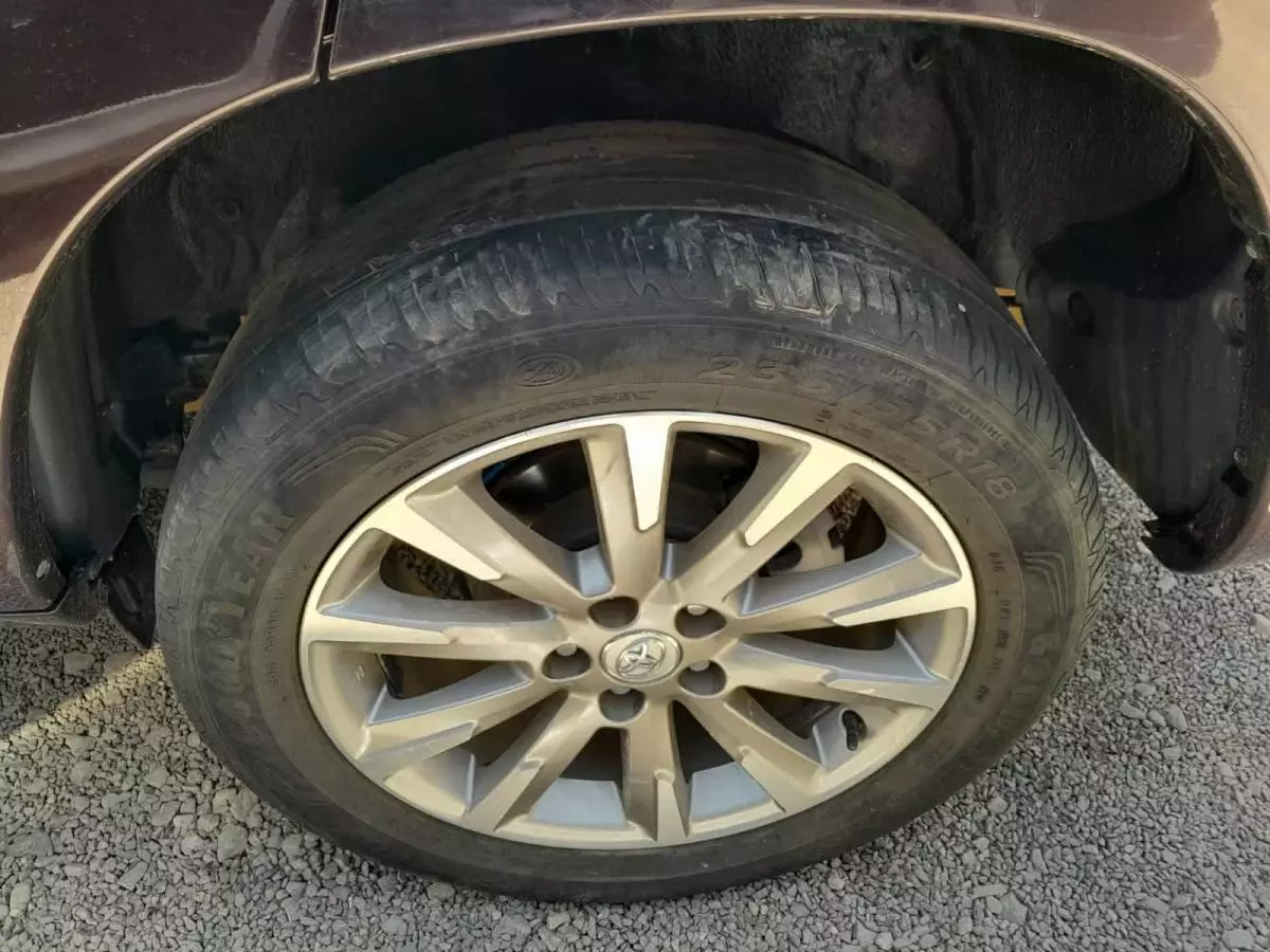 Toyota Vanguard  - 2013