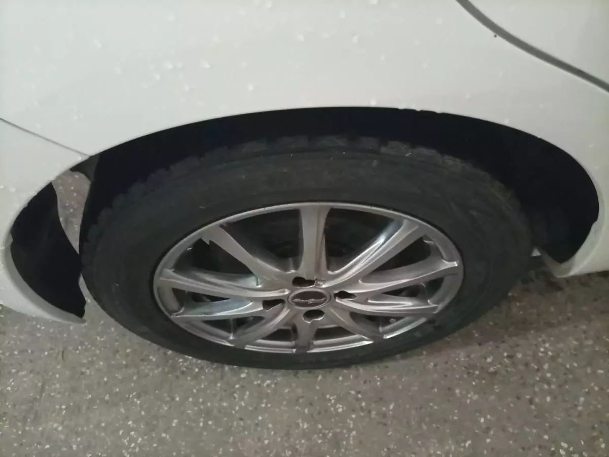 Toyota Porte - 2016