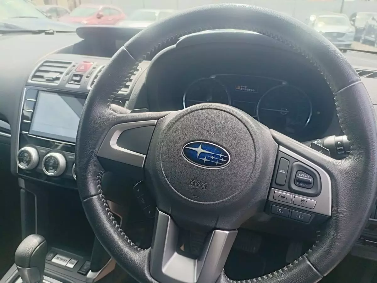 Subaru Forester   - 2017