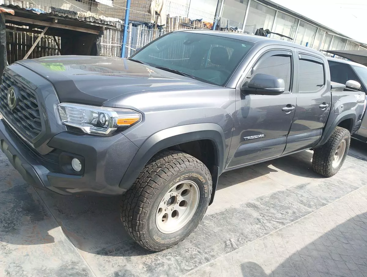 Toyota Tacoma   - 2024