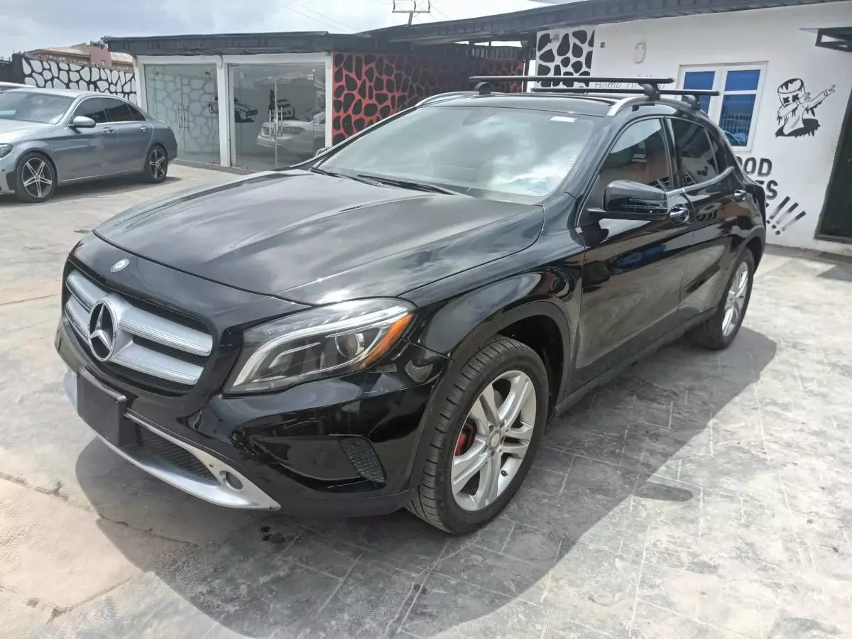 Mercedes-Benz GLA 250   - 2016