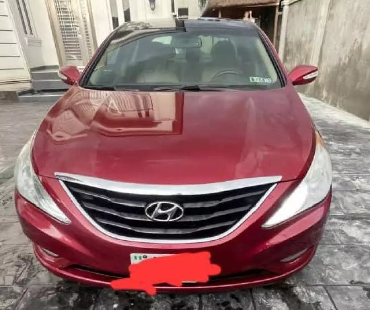 Hyundai SONATA 2,0L BVA GL   - 2011