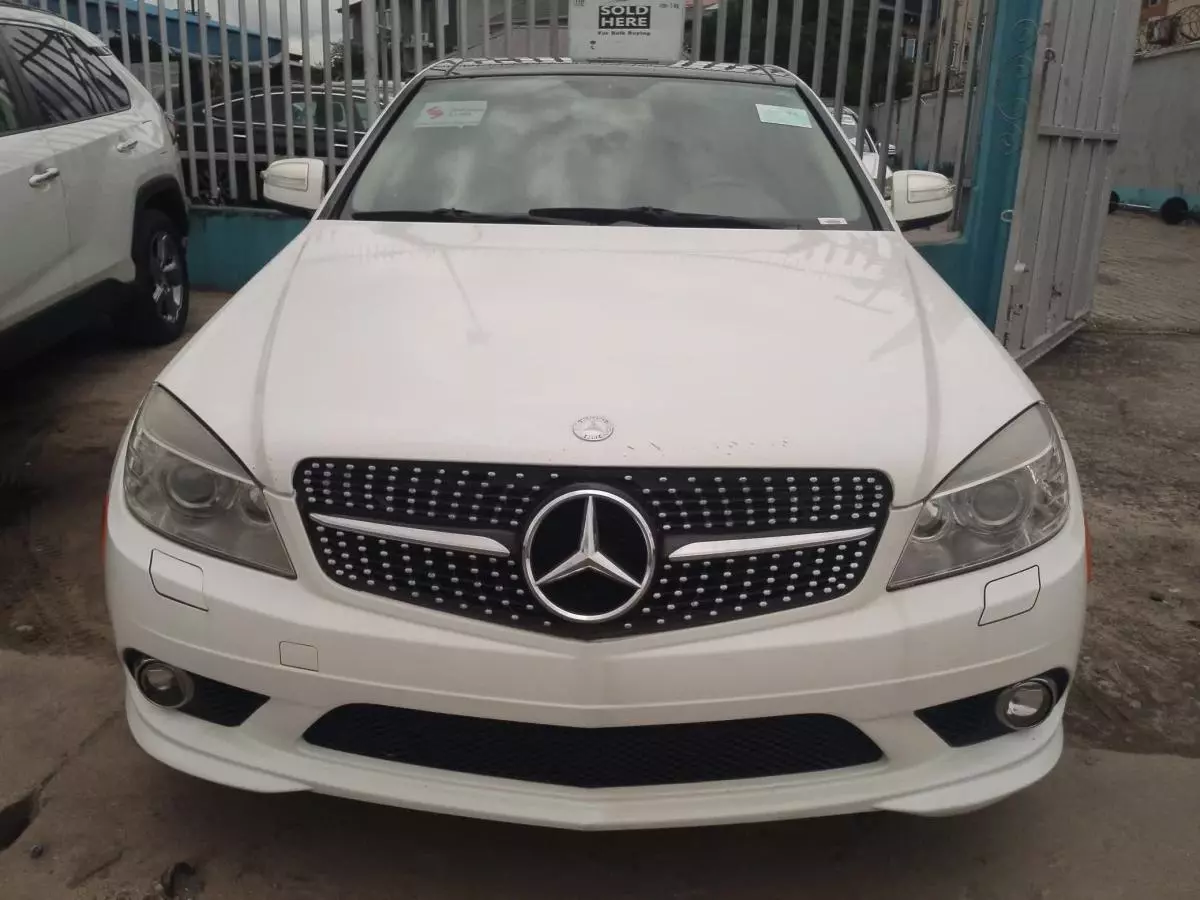 Mercedes-Benz C 300   - 2009