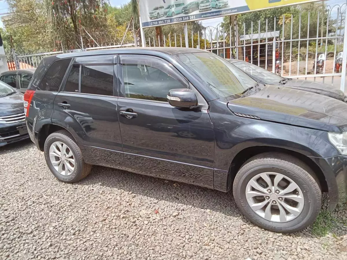 SUZUKI Escudo  - 2016