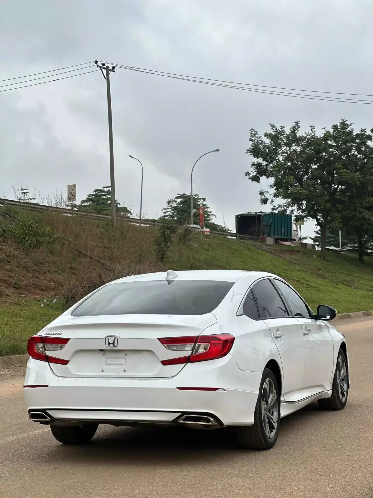 Honda Accord   - 2019