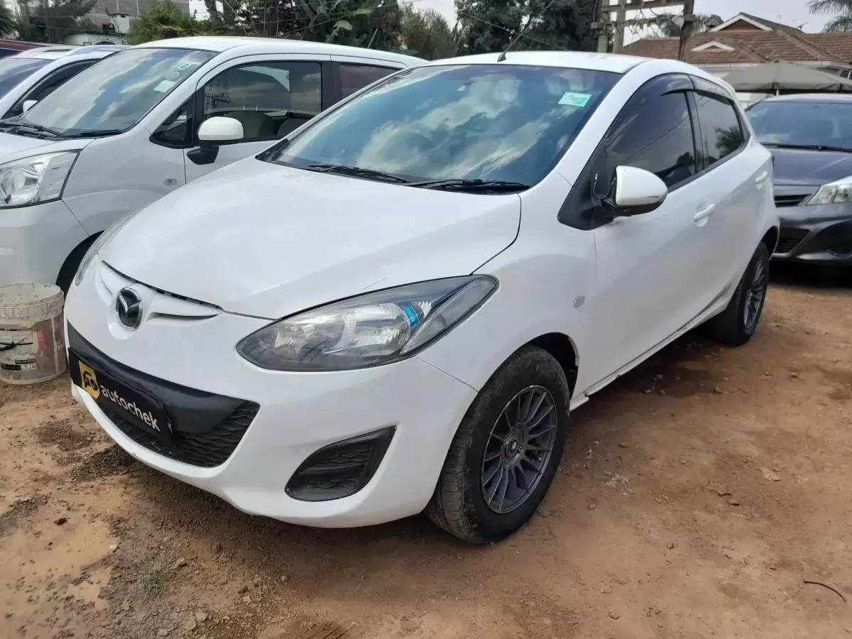 Mazda Demio - 2013