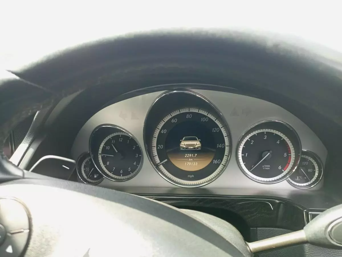 Mercedes-Benz C 200 - 2012