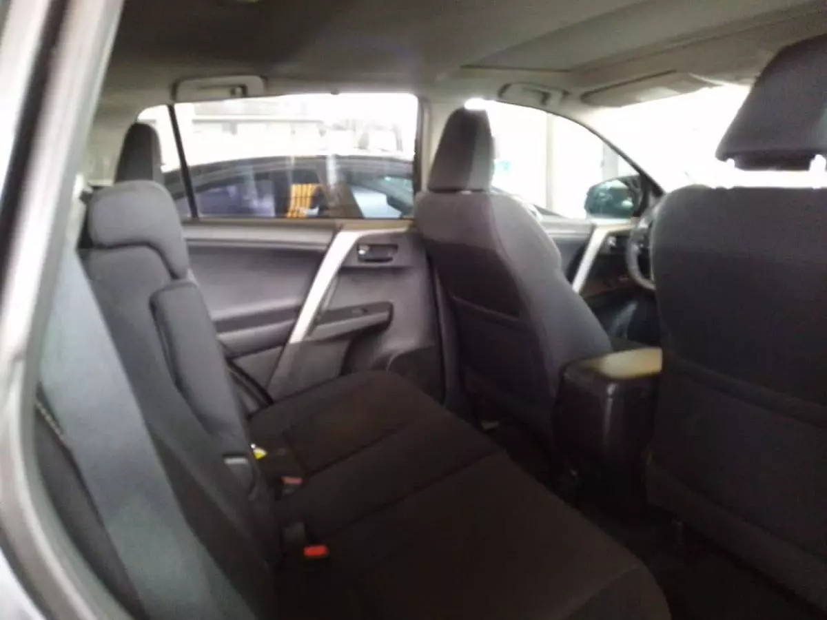 Toyota RAV 4 - 2016