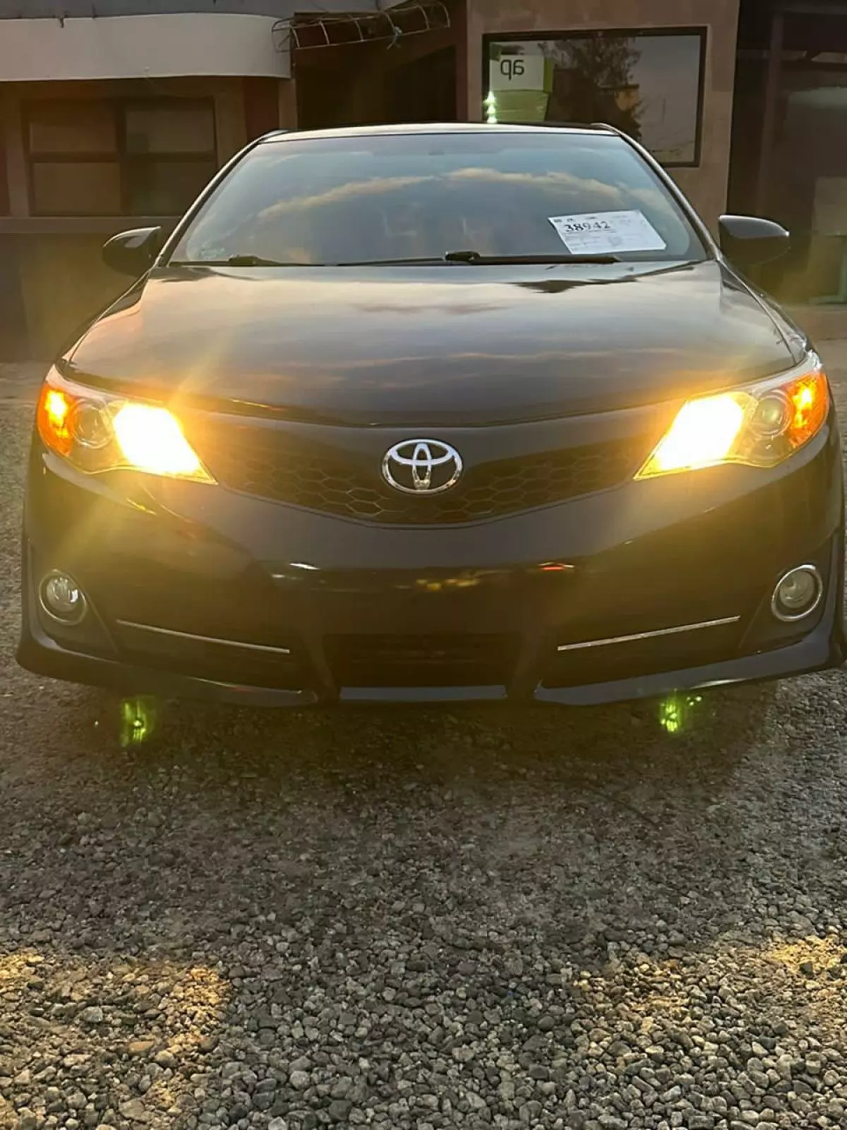 Toyota Camry   - 2012