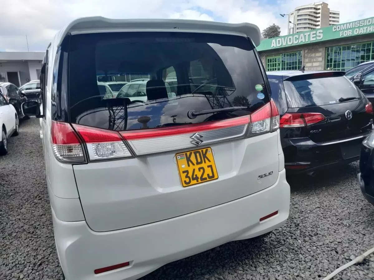 SUZUKI Solio - 2015