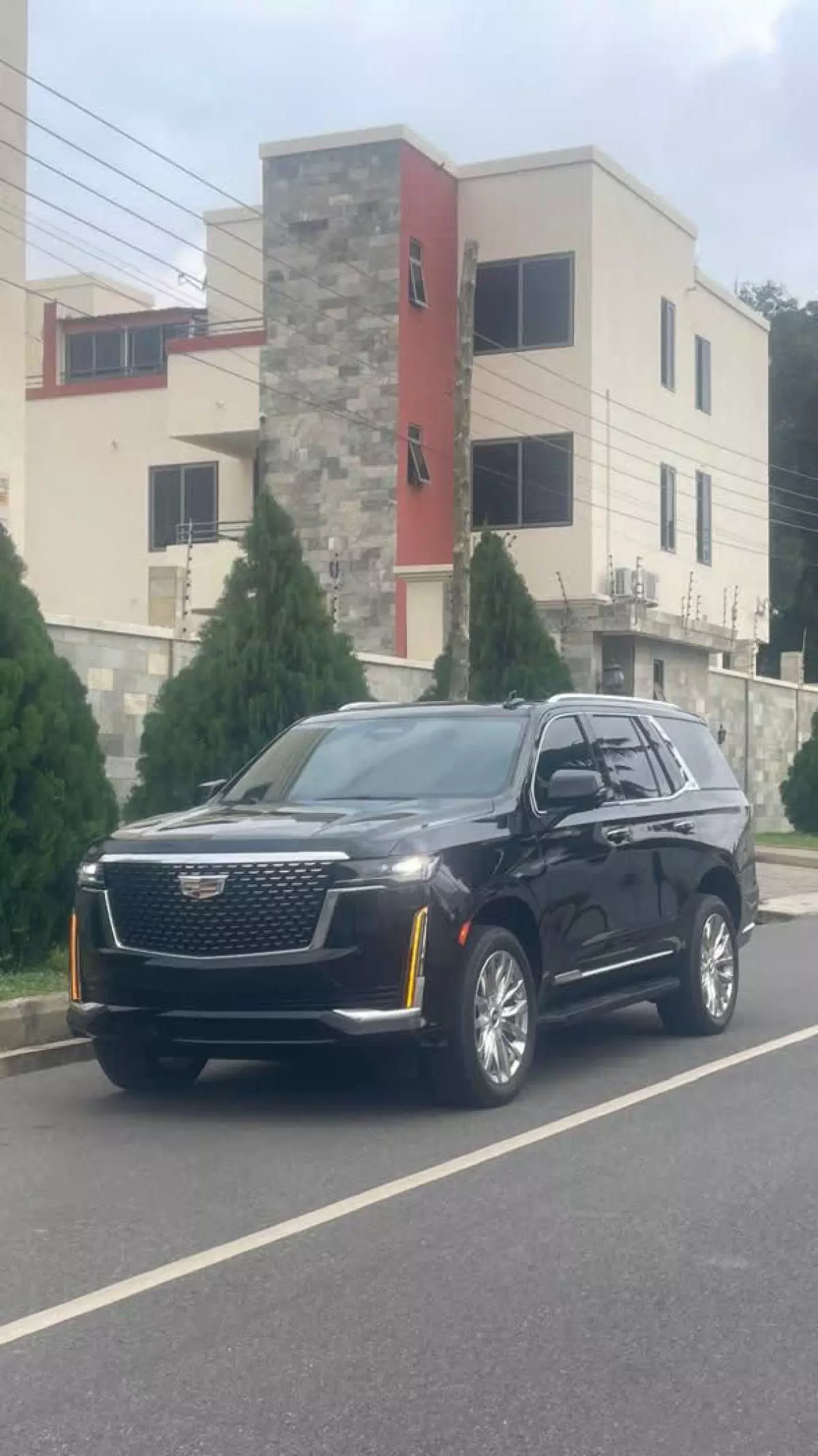 Cadillac Escalade   - 2023