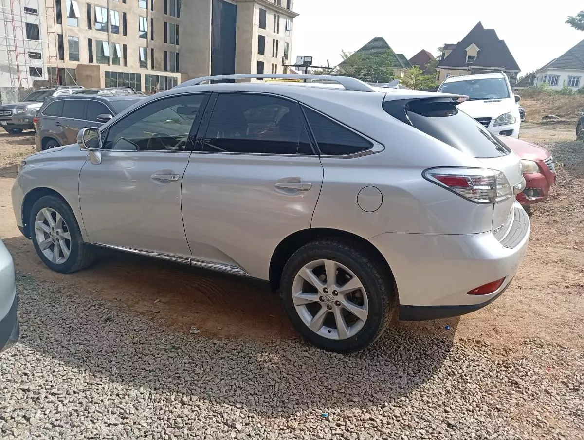 Lexus RX 350   - 2010