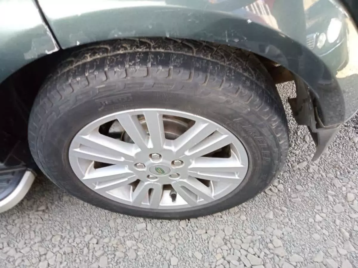 Land Rover Discovery 4 - 2011