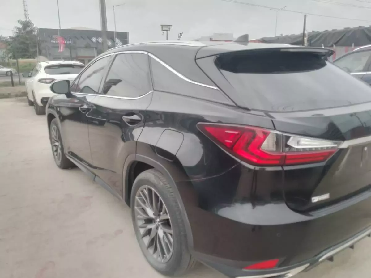 Lexus RX 350   - 2022