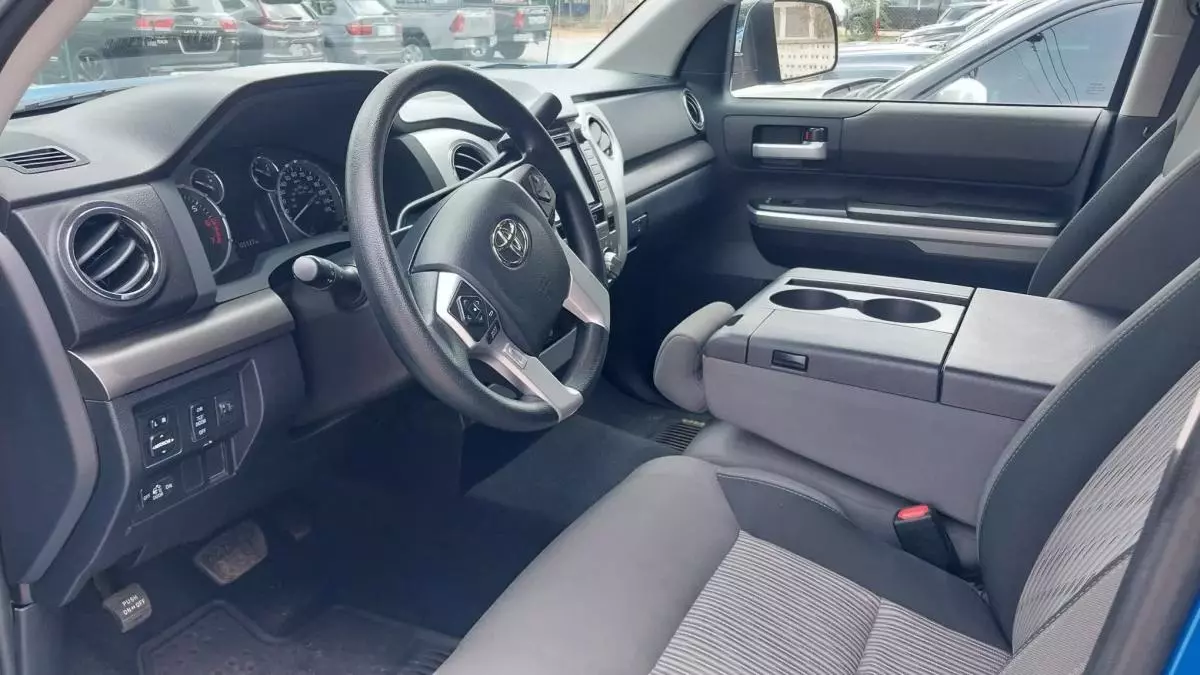Toyota Tundra - 2018