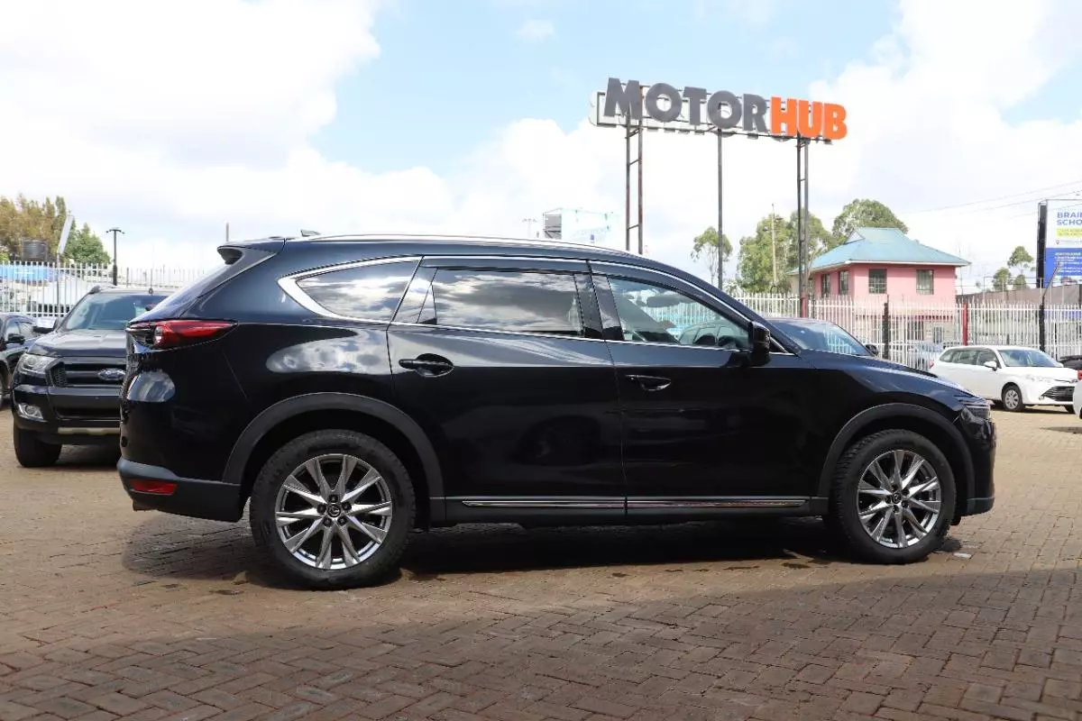 Mazda CX-8   - 2018