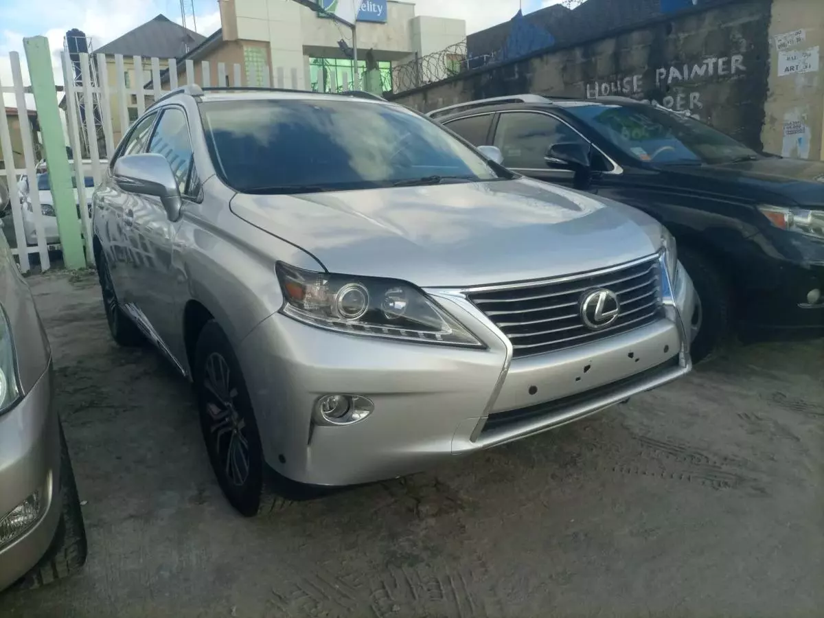 Lexus RX 350   - 2010