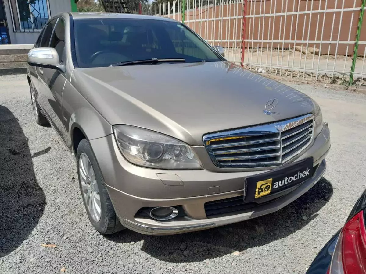 Mercedes-Benz C 200 - 2009