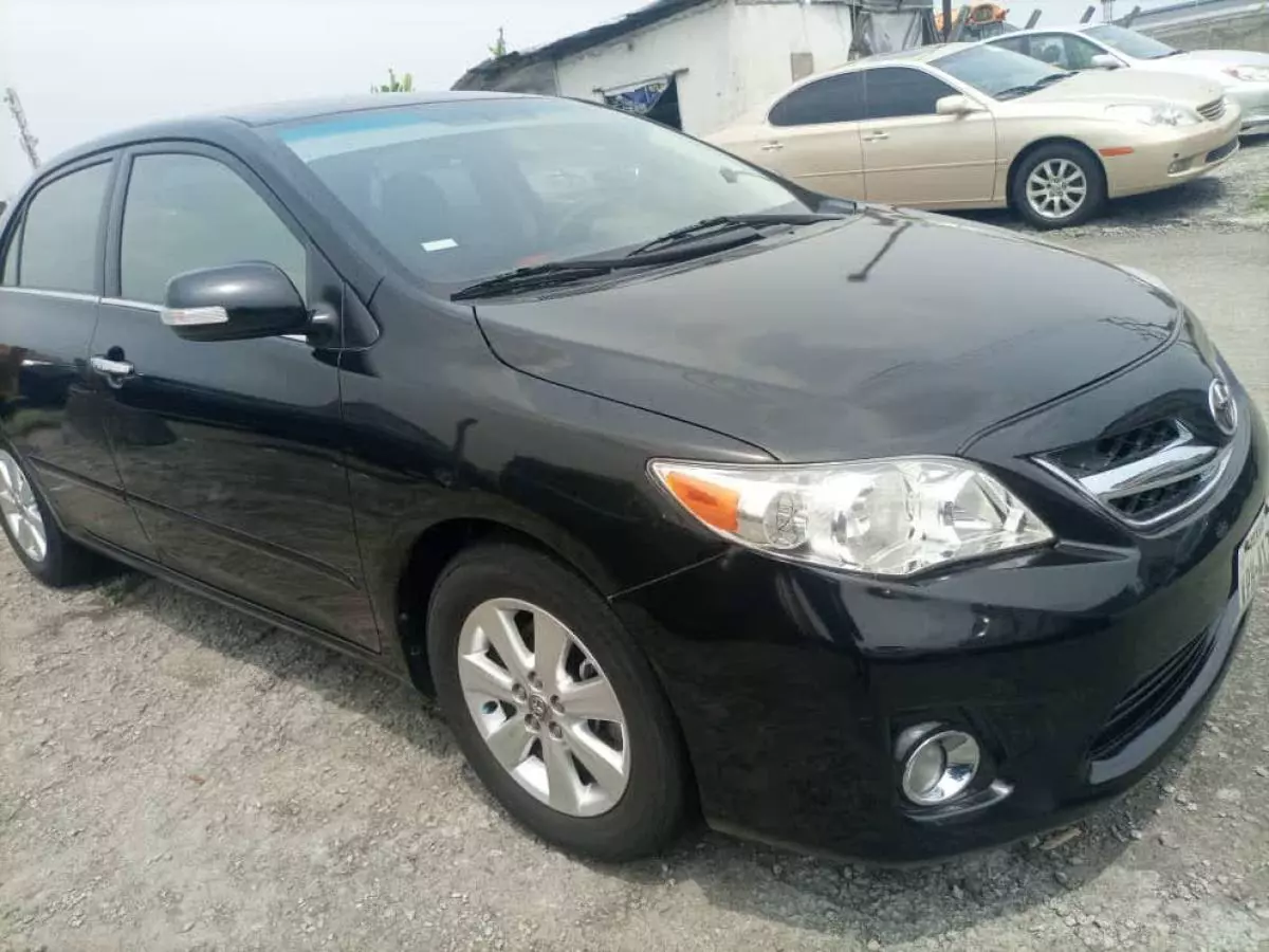 Toyota Corolla - 2010