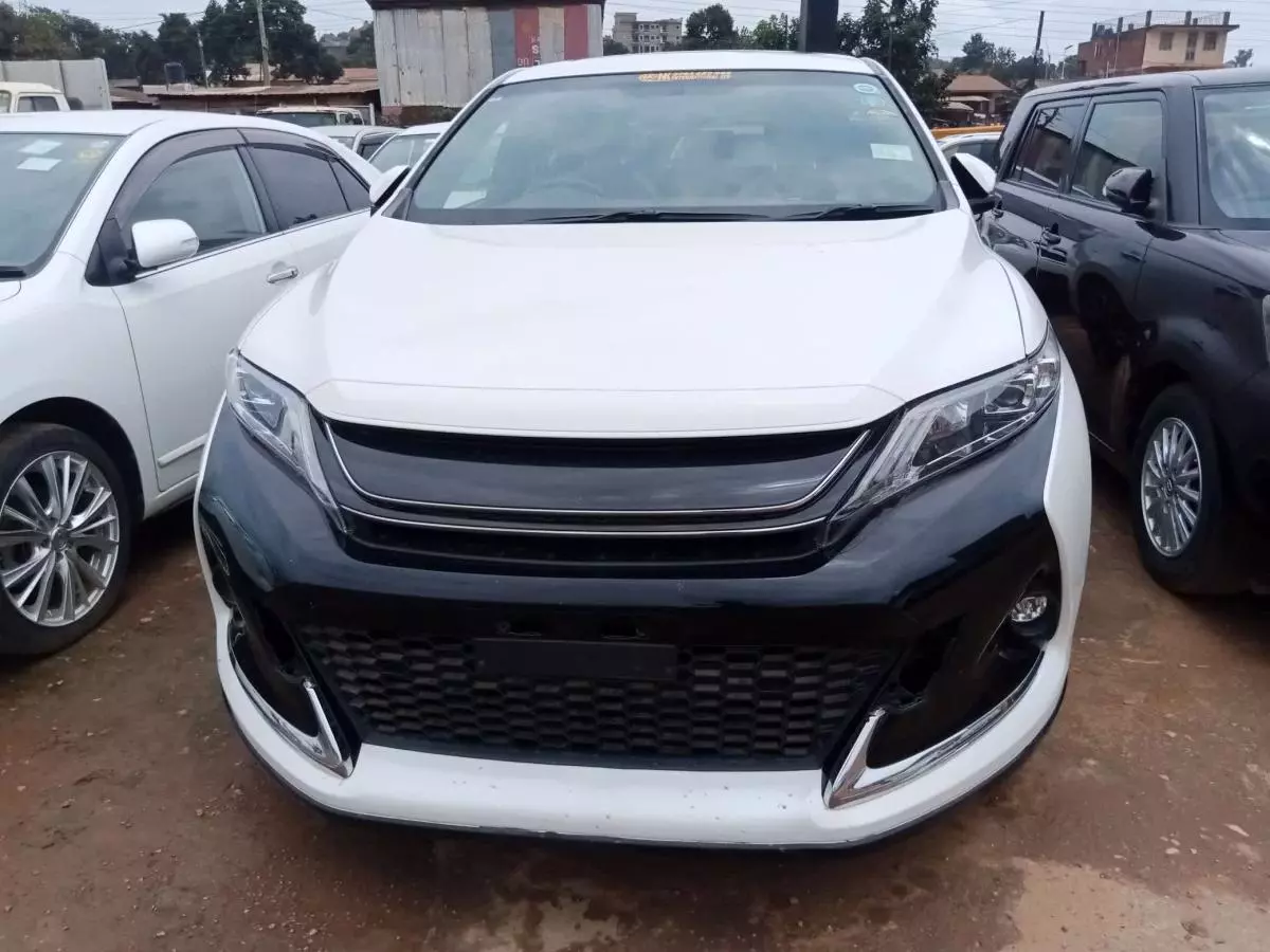 Toyota Harrier GR   - 2015