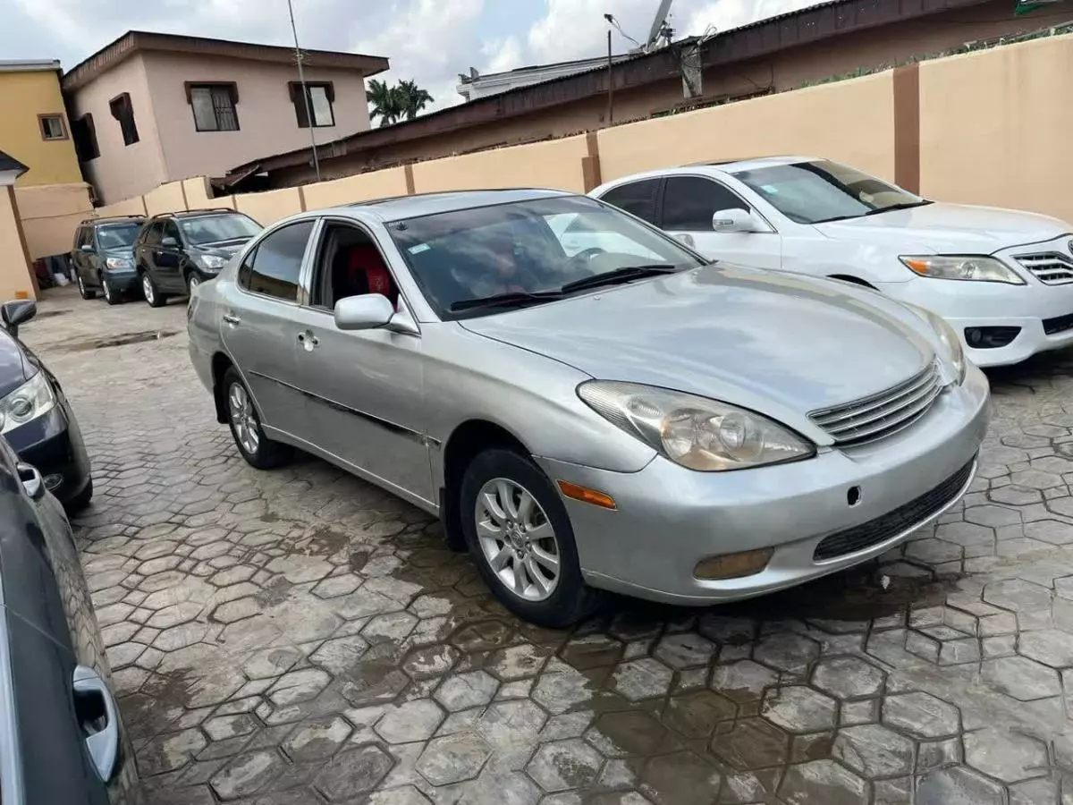 Lexus ES 300   - 2003