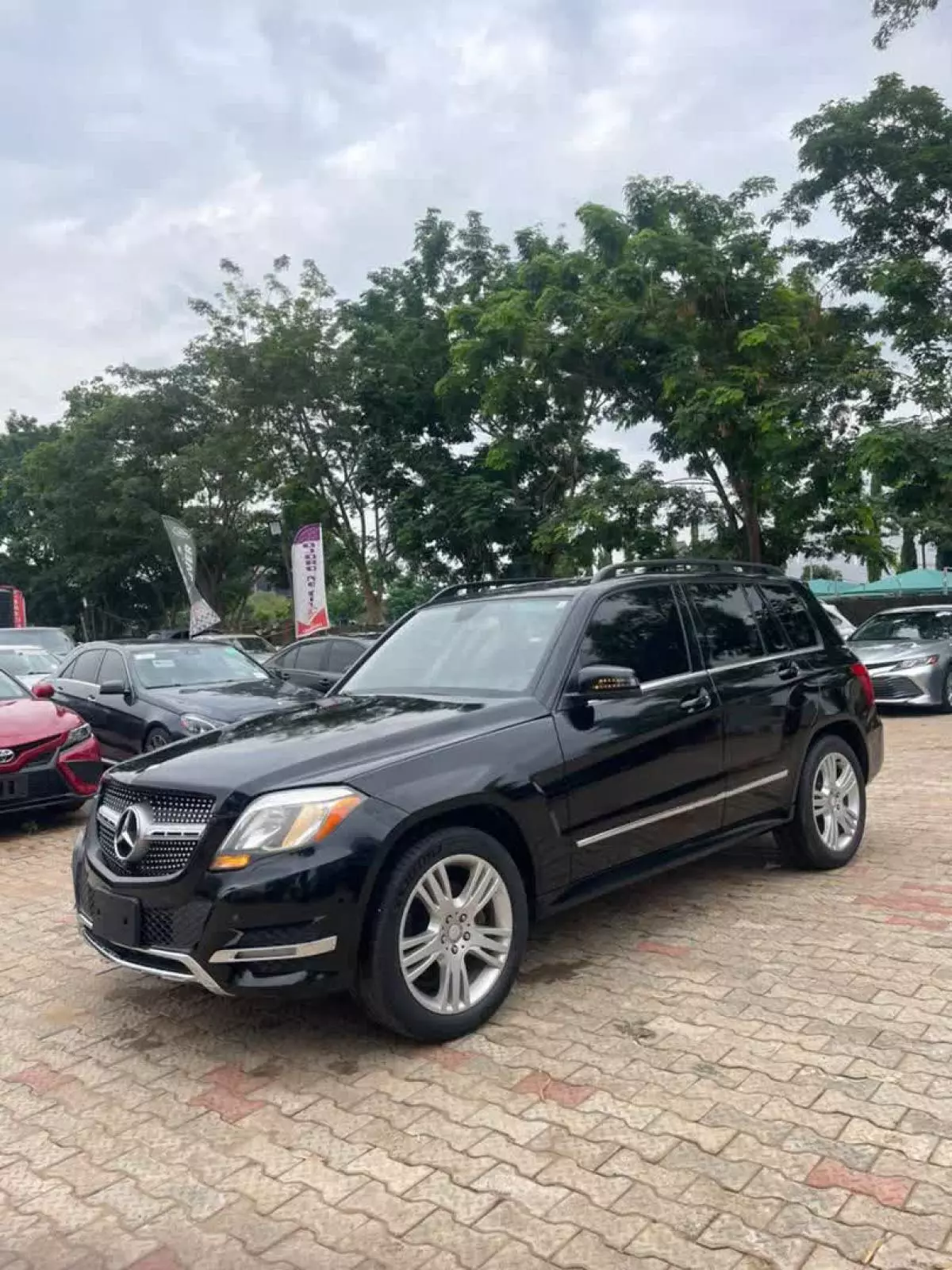 Mercedes-Benz GLK 350   - 2015