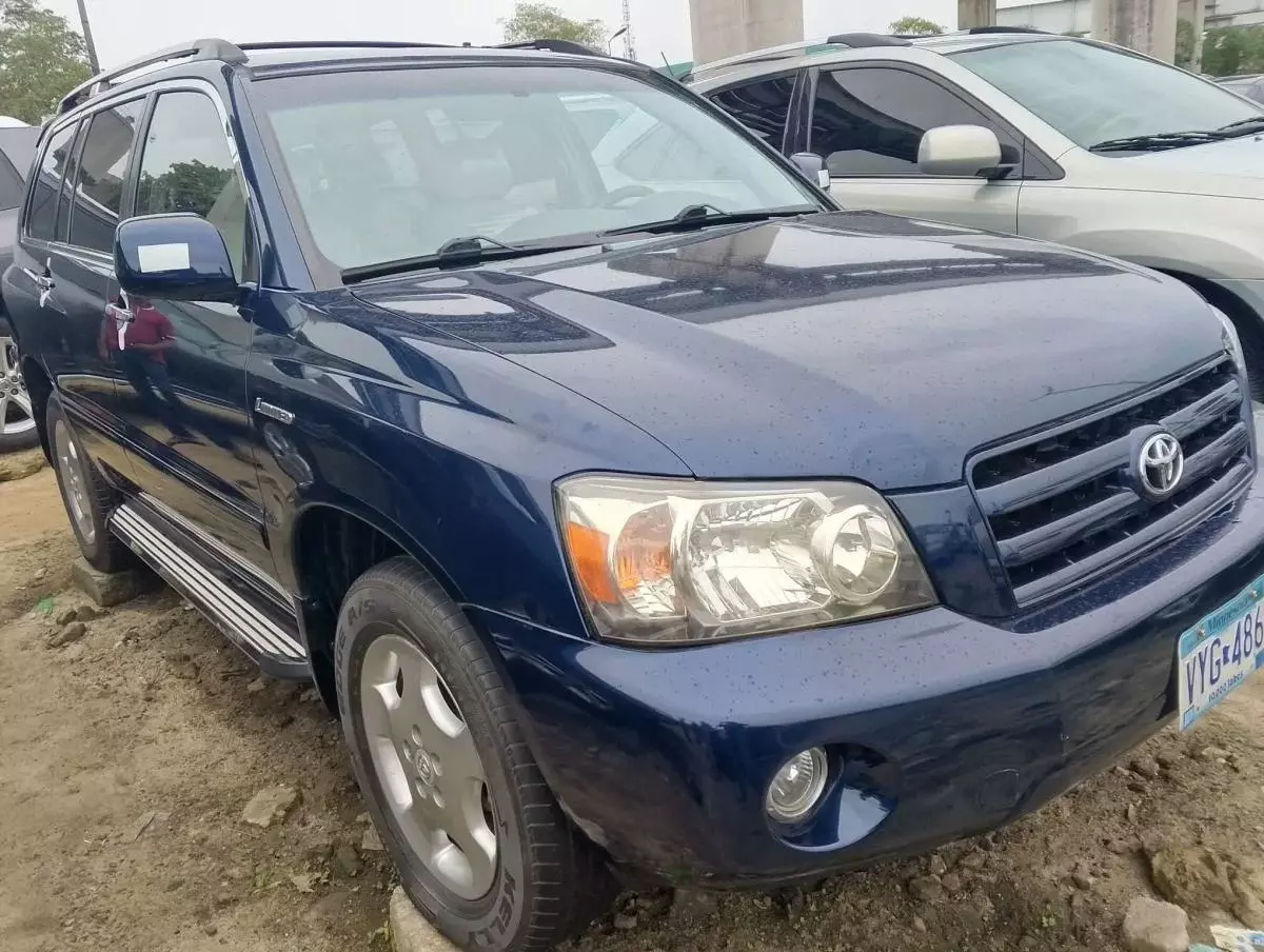 Toyota Highlander   - 2004