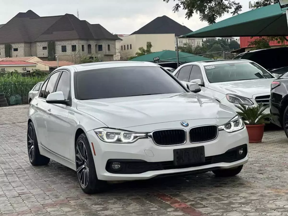 BMW 320   - 2019