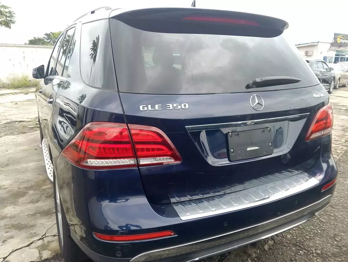 Mercedes-Benz GLE 350   - 2016