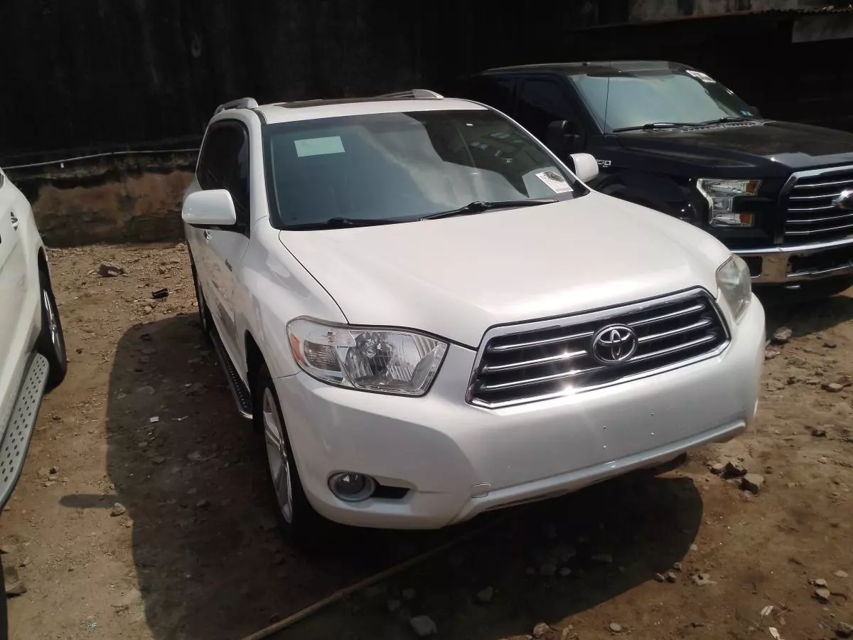 Toyota Highlander   - 2008