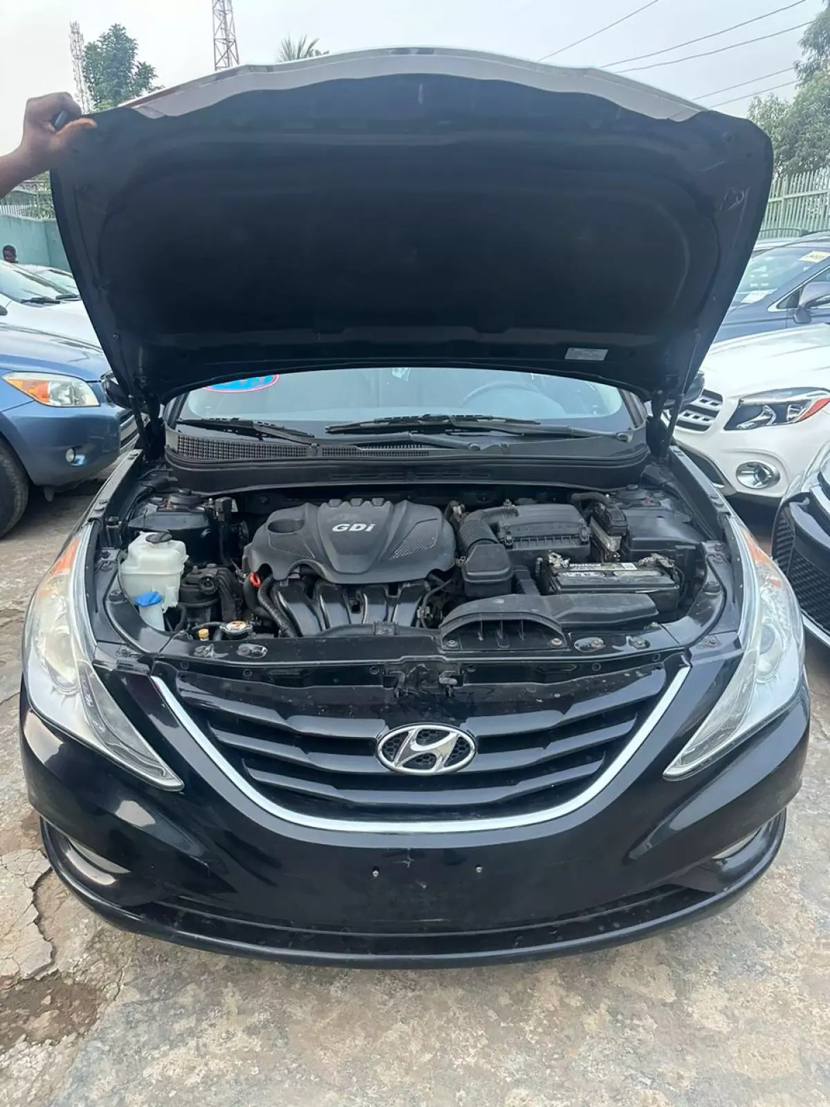 Hyundai Sonata   - 2013