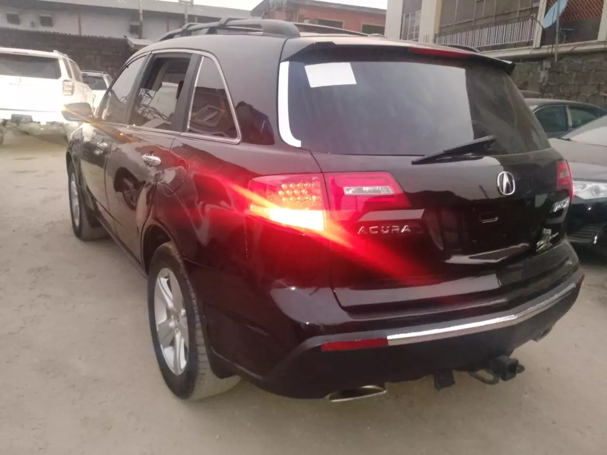 Acura MDX   - 2011