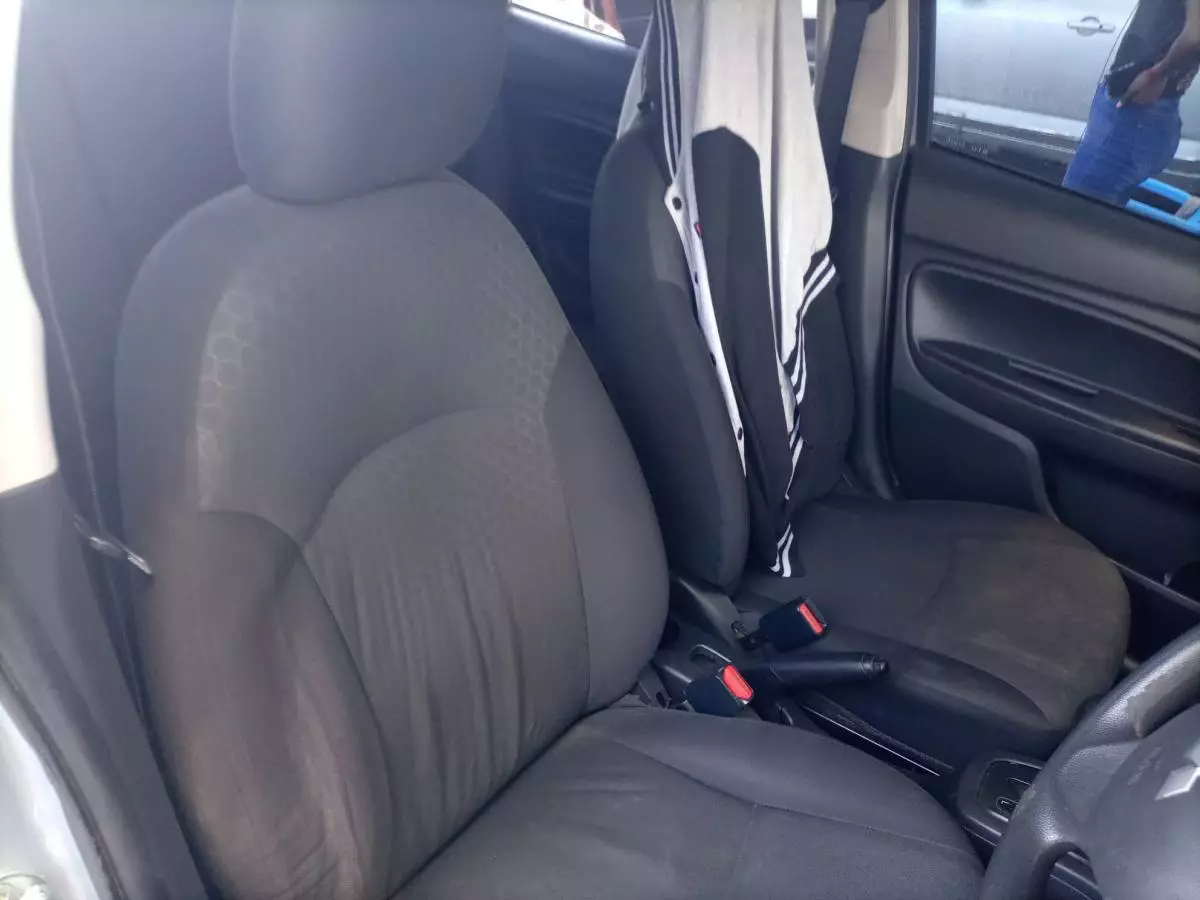 Mitsubishi Mirage - 2013