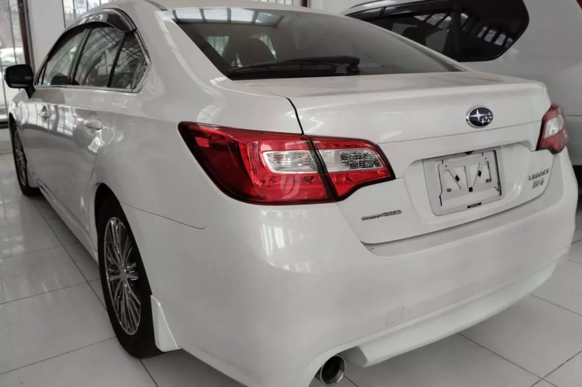 Subaru Legacy B4 - 2016