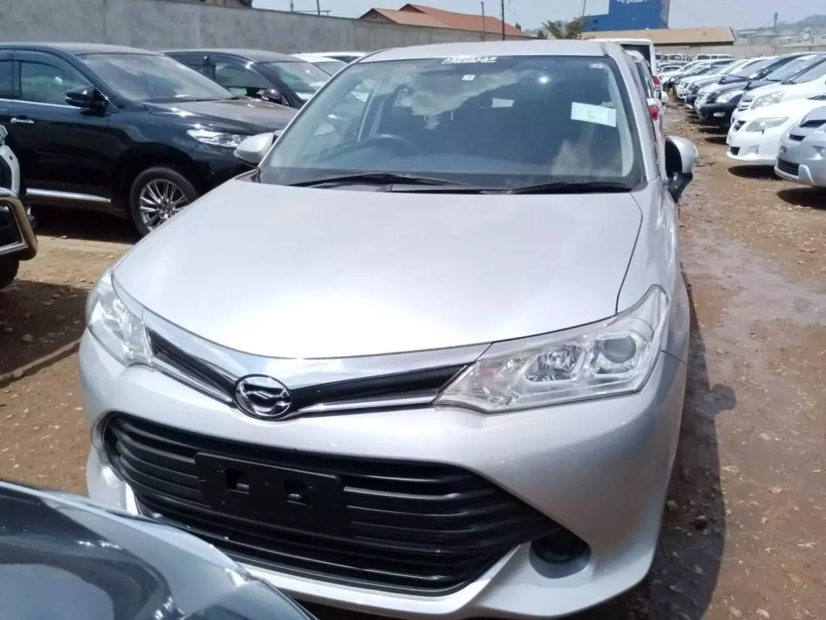 Toyota Fielder    - 2015